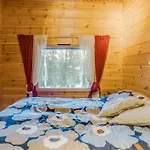 Neljae Vuodenaikaa A1-karpalo By Interhome